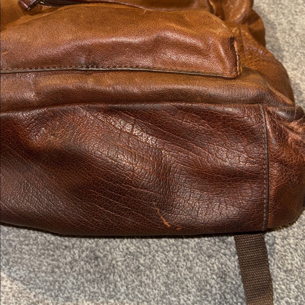 FOSSIL Classic Brown Leather Men’s Backpack good condition - Picture 7 of 9